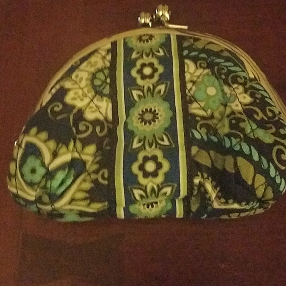 Vera Bradley Accessories - Vera Bradley coin /key purse